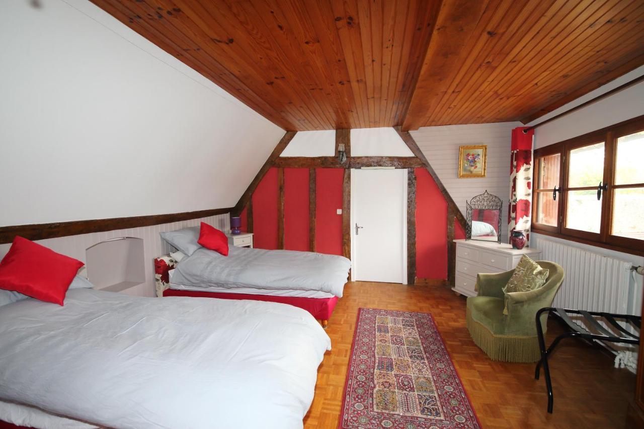 Trie-Château Chez Robinsヴィラ エクステリア 写真